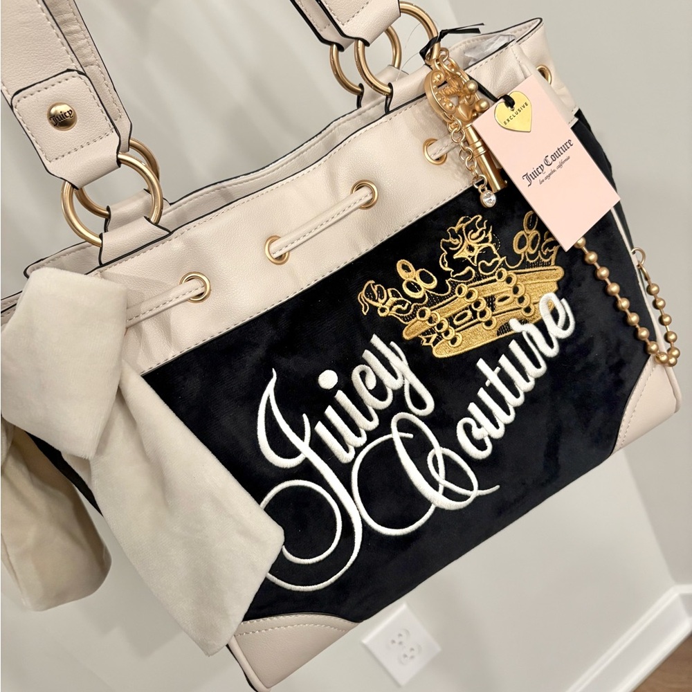 NWT VHTF Juicy Couture A Key to Juicy Daydreamer Tote in licorice